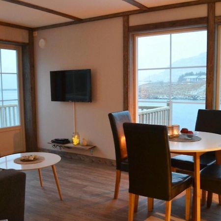 Fredvang Seahouse, Apartment B Esterno foto