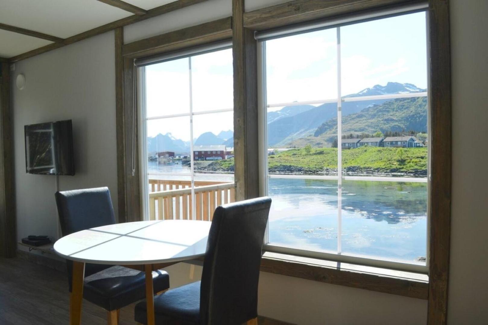 Fredvang Seahouse, Apartment B Esterno foto